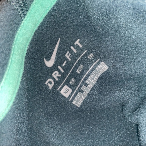 NIKE hoodie - Picture 2 of 2